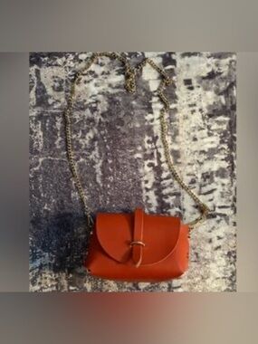 Vera Pelle orange leather purse